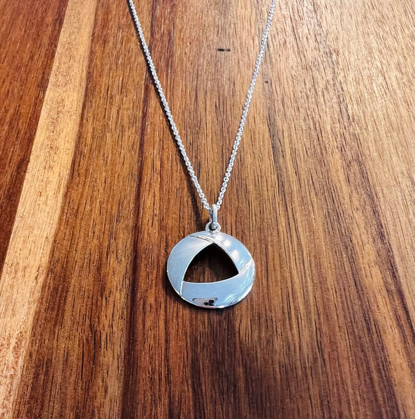 Round Opening Necklace