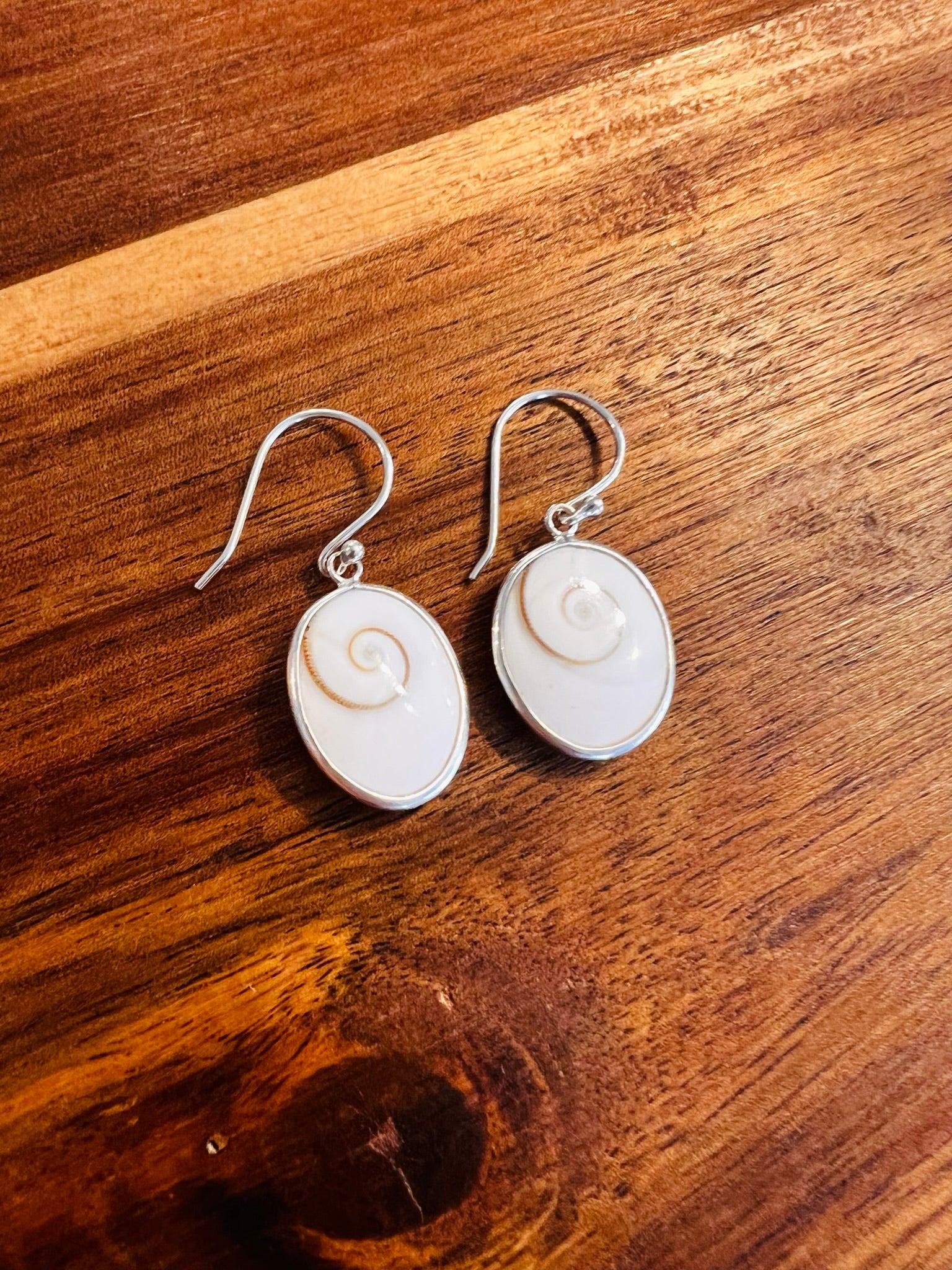 Oval Mother of Pearl Earrings
