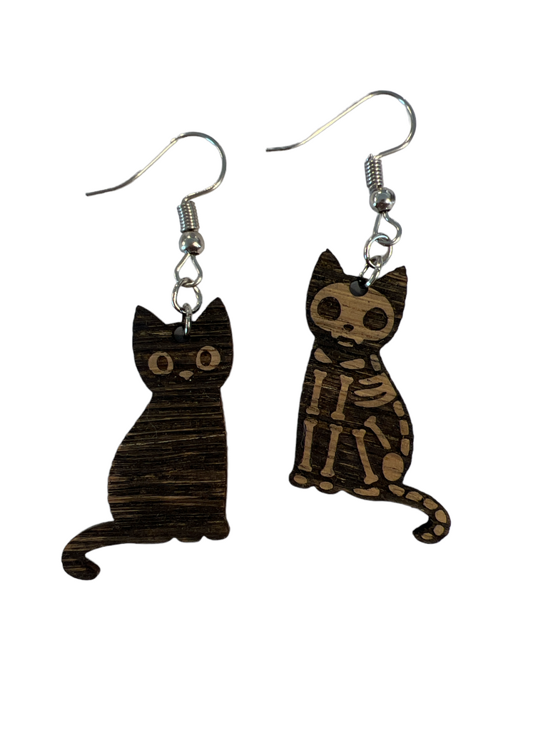Walnut Cat Earrings Fleming s Engraving